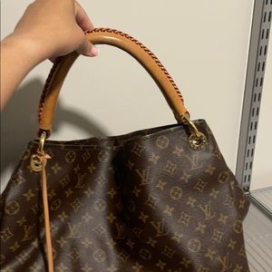 Louis Vuitton Bag